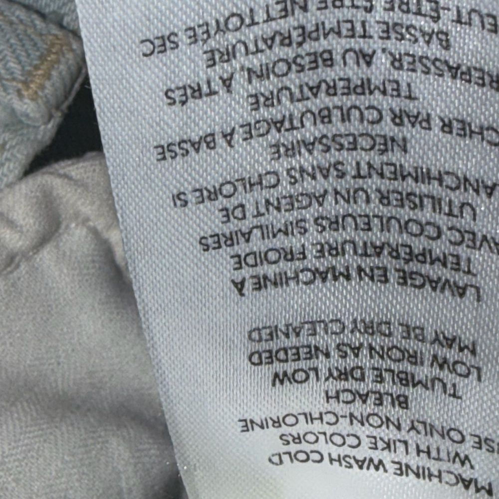 Free People Light Blue Distressed Button Fly Hi RiseCropped Jeans “Maggie” Sz 27 - Picture 9 of 12